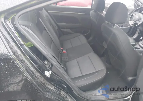 2017 Hyundai Elantra Value Edition z USA, uszkodzony, nr VIN 5NPD84LF6HH129554